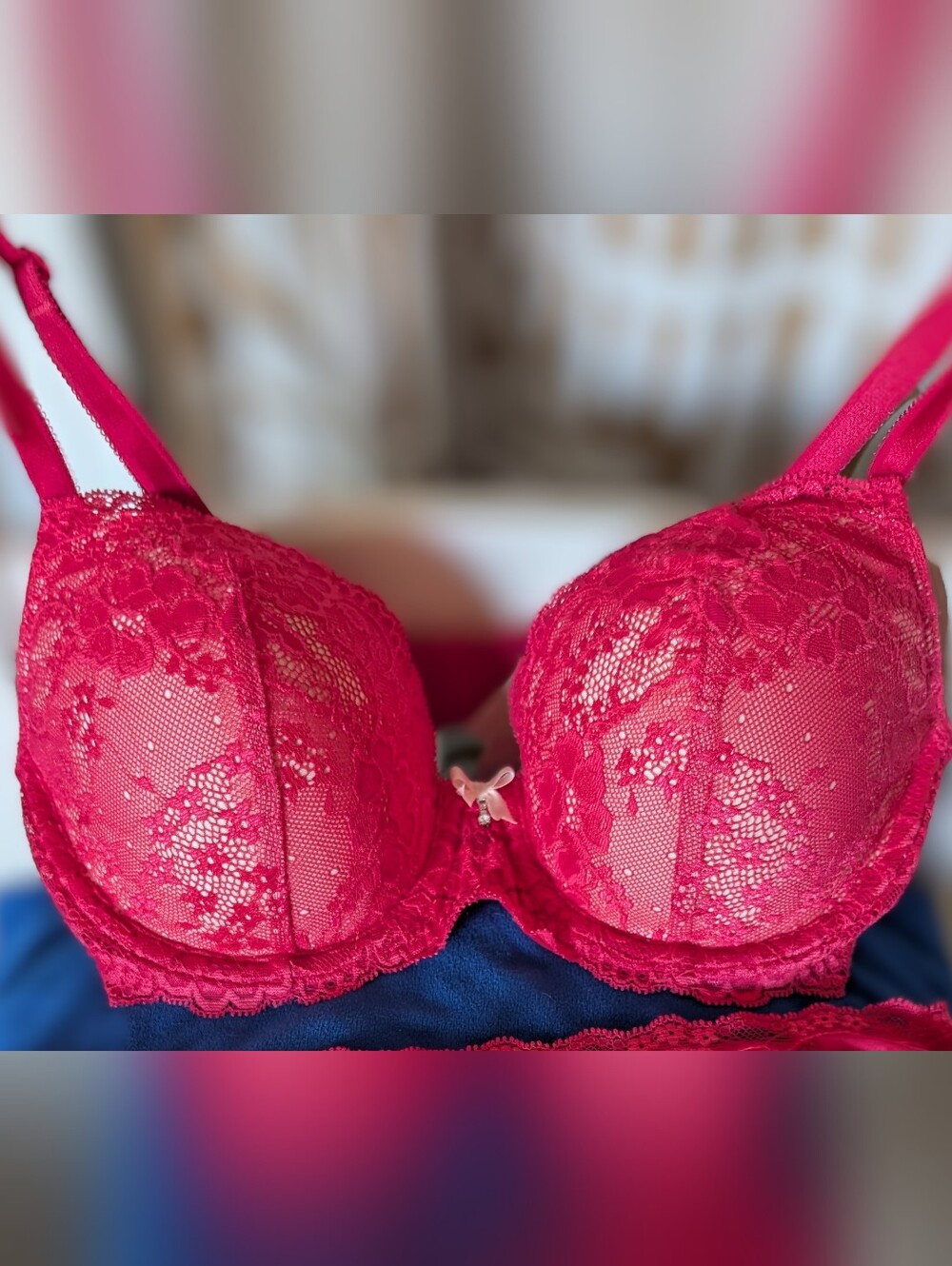 Victoria Secret Dream Angels Hot Pink Lace Underwire Bra 34D